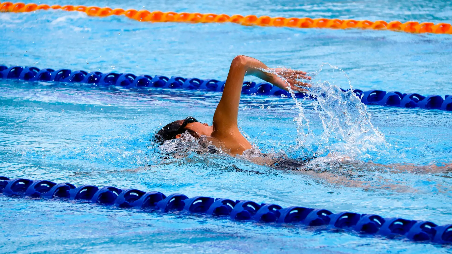 Schwimmbad Unterwasser